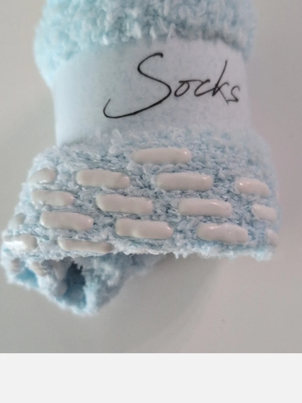 2pr Cozy Non-Slip Fuzzy Socks — Light Blue & Lavender